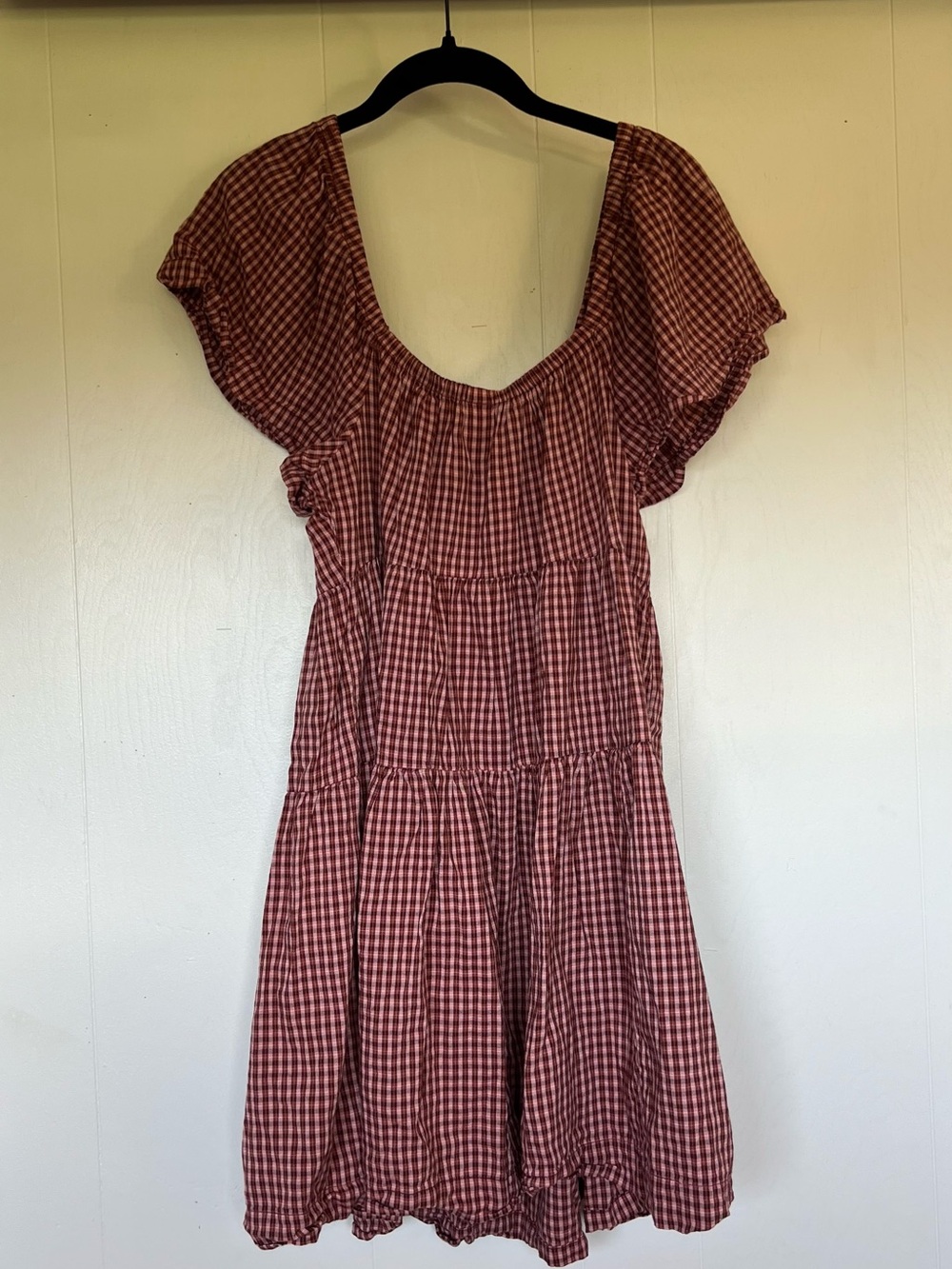 Pink/burgundy plaid dress - Picture 2 of 3